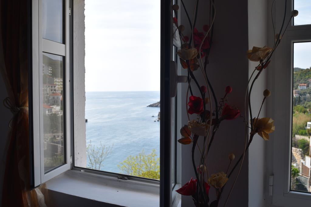 Guesthouse Maritimo Ulcinj Bagian luar foto